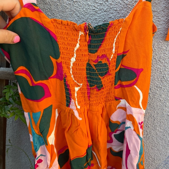 Reformation Besse Dress in Electra - Picture 8 of 9